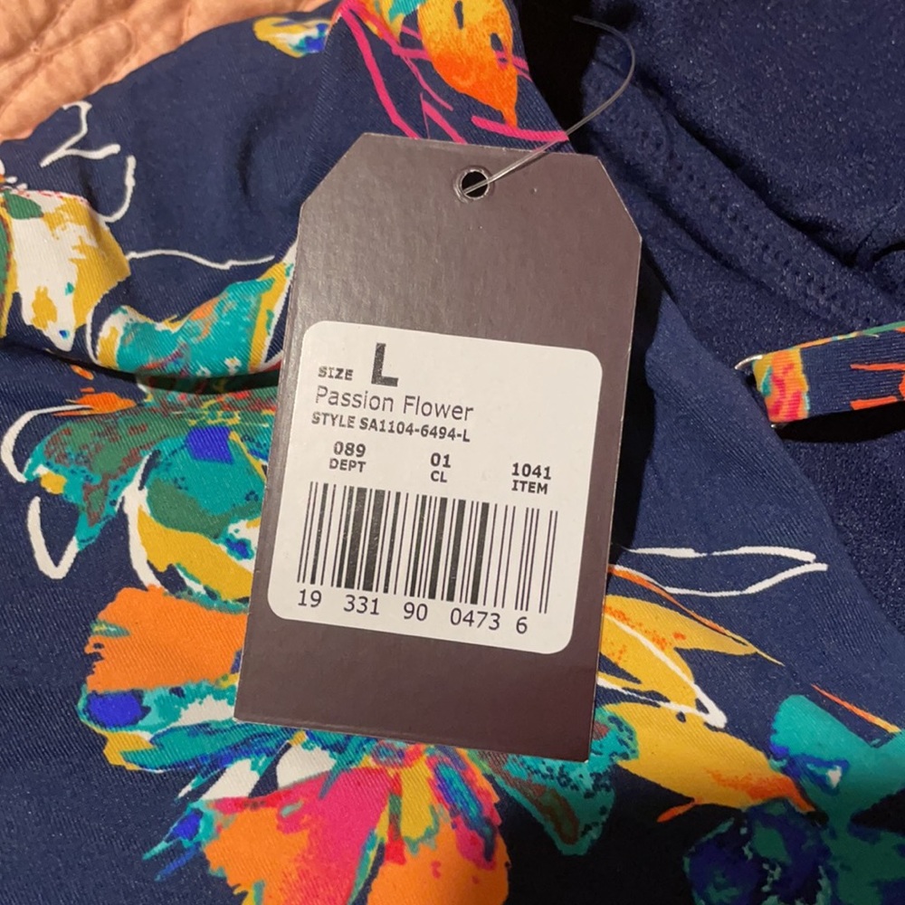 Super Colorful One Piece 🩱 Swimsuit - Picture 5 of 6